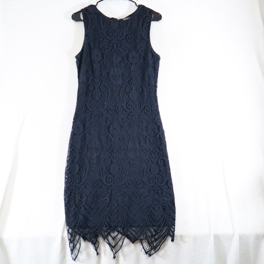 Sharagano Womens 14 Navy Lace Sheath Dress Sleeveless Scalloped Hem Cocktail